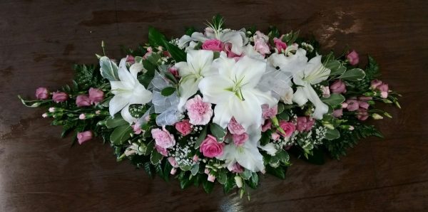 Petite Coffin Spray