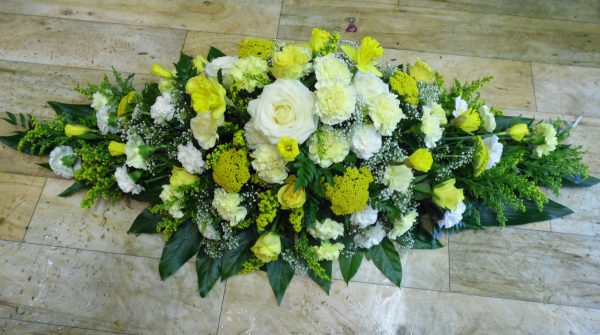 Lemon/Green with touch of White Double Ended Spray