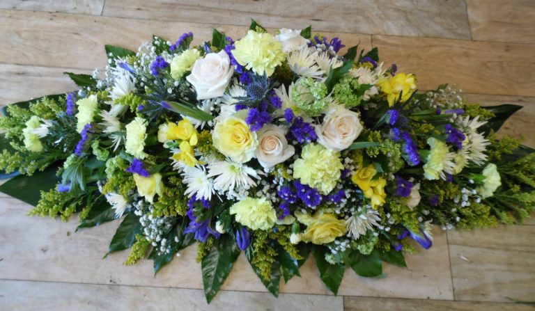 Lemon/White touch of Purple Double Ended Spray